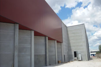 FACHADA PANEL SANDWICH + FALSO TECHO MINIONDA