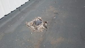 MANTENIMIENTO Y REPARACIONES