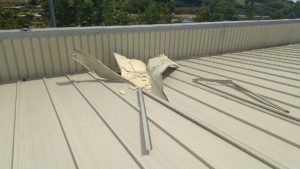 MANTENIMIENTO Y REPARACIONES