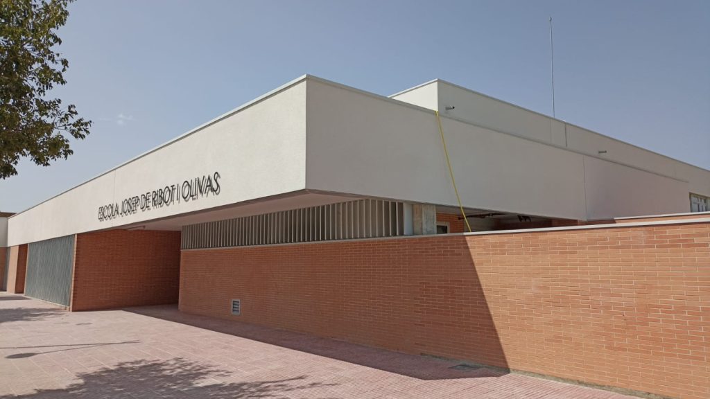 ESCOLA JOSEP DE RIBOT I OLIVAS, VILAMALLA